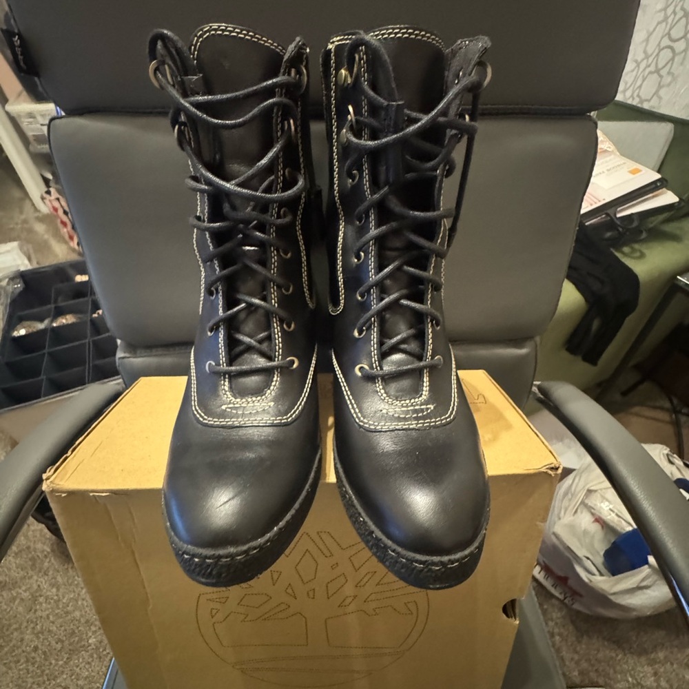 Timberland Black Leather High-Top Boots